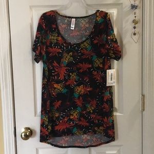 NWT LuLaRoe Size M Classic T Mardi Gras print
